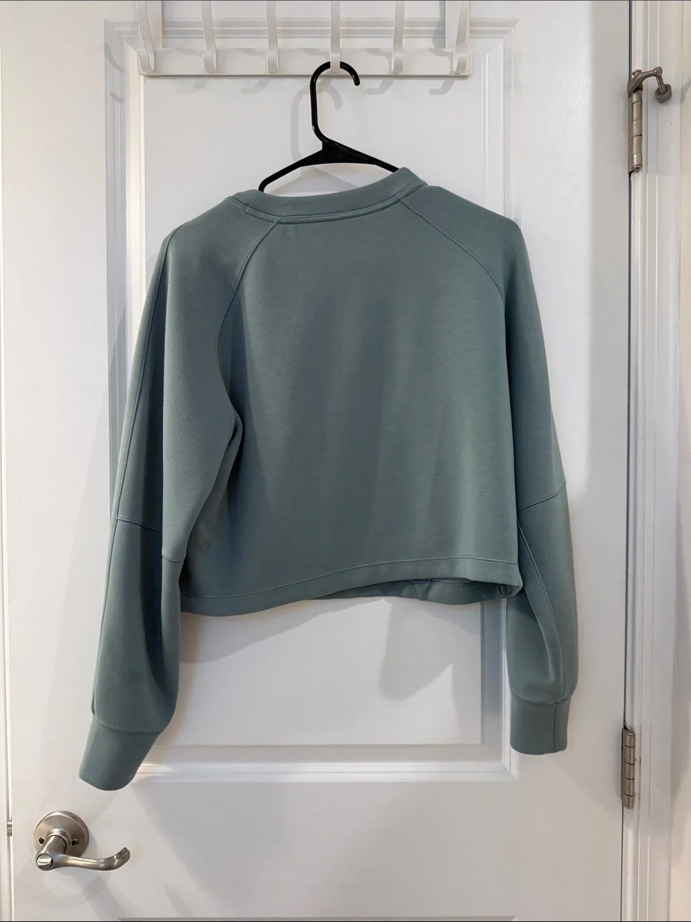 lululemon smooth pacer cropped pullover in cratee blue